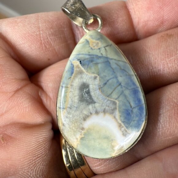Stone and Silver Pendant - Picture 2 of 7